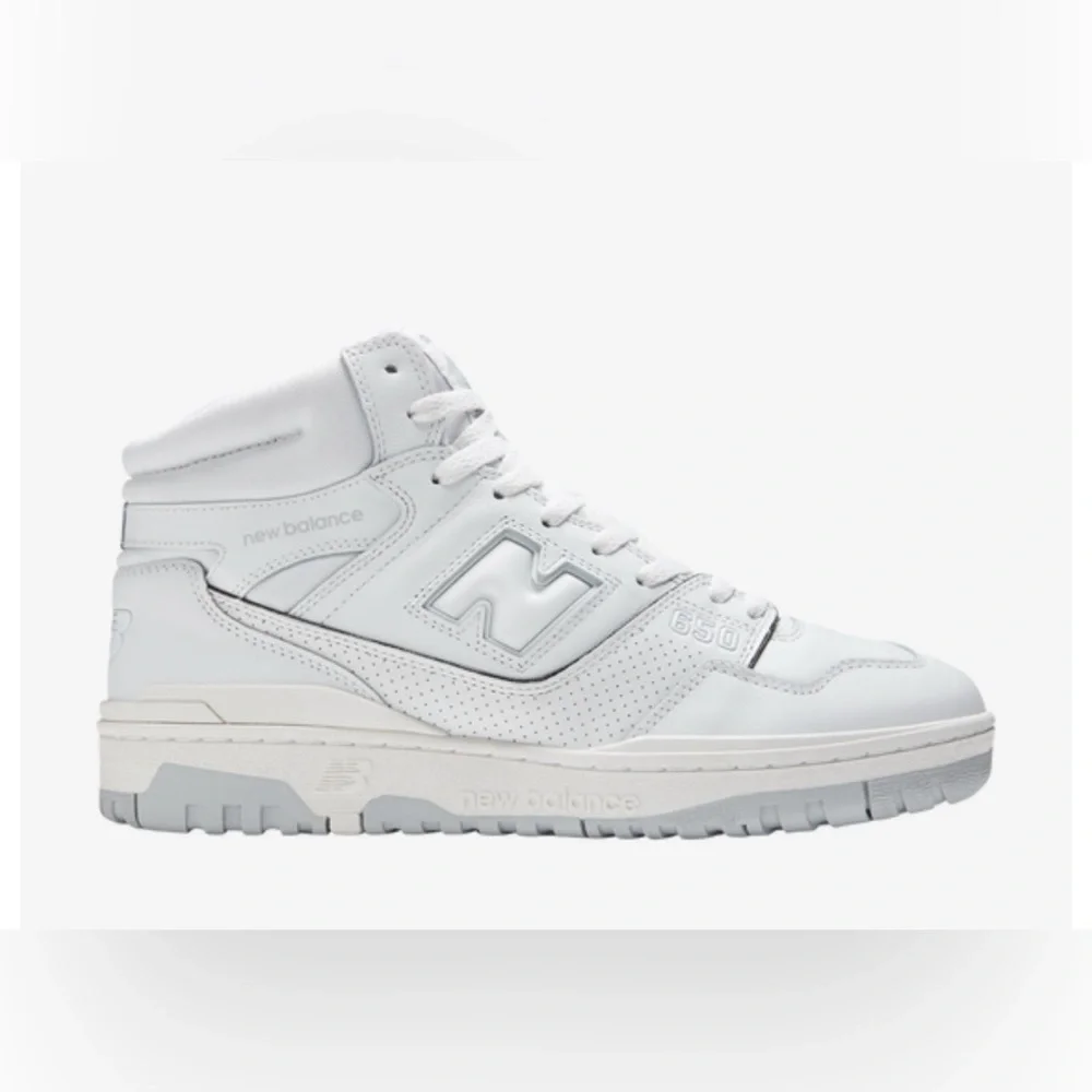 NWOT New Balance 650R High Top Sneakers | White | Men’s Size 12